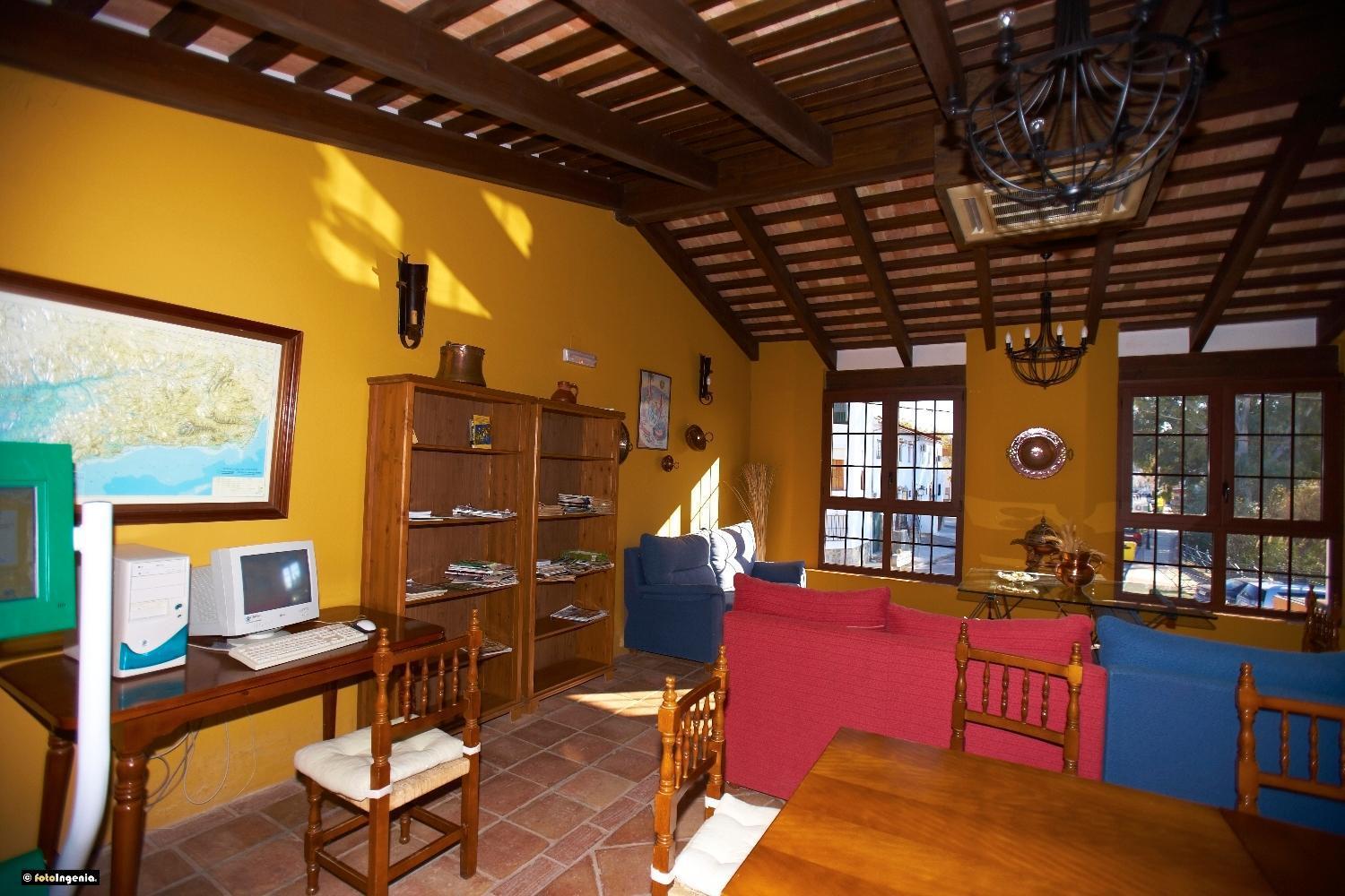 Hotel Enrique Calvillo El Bosque Buitenkant foto