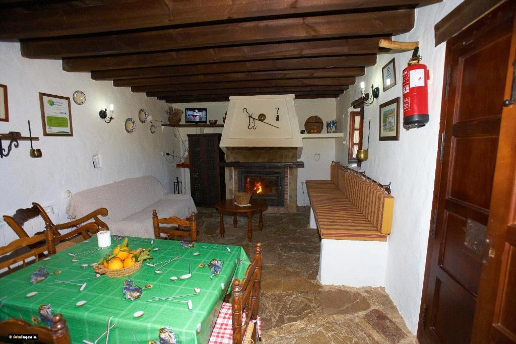 Hotel Enrique Calvillo El Bosque Buitenkant foto